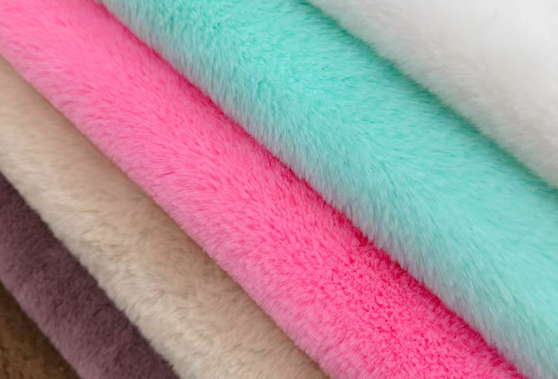 480mg*160cm kaninpels plysjstoff
